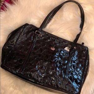 ADORABLE BLACK PATENT LEATHER ⭐️COACH⭐️ Bag